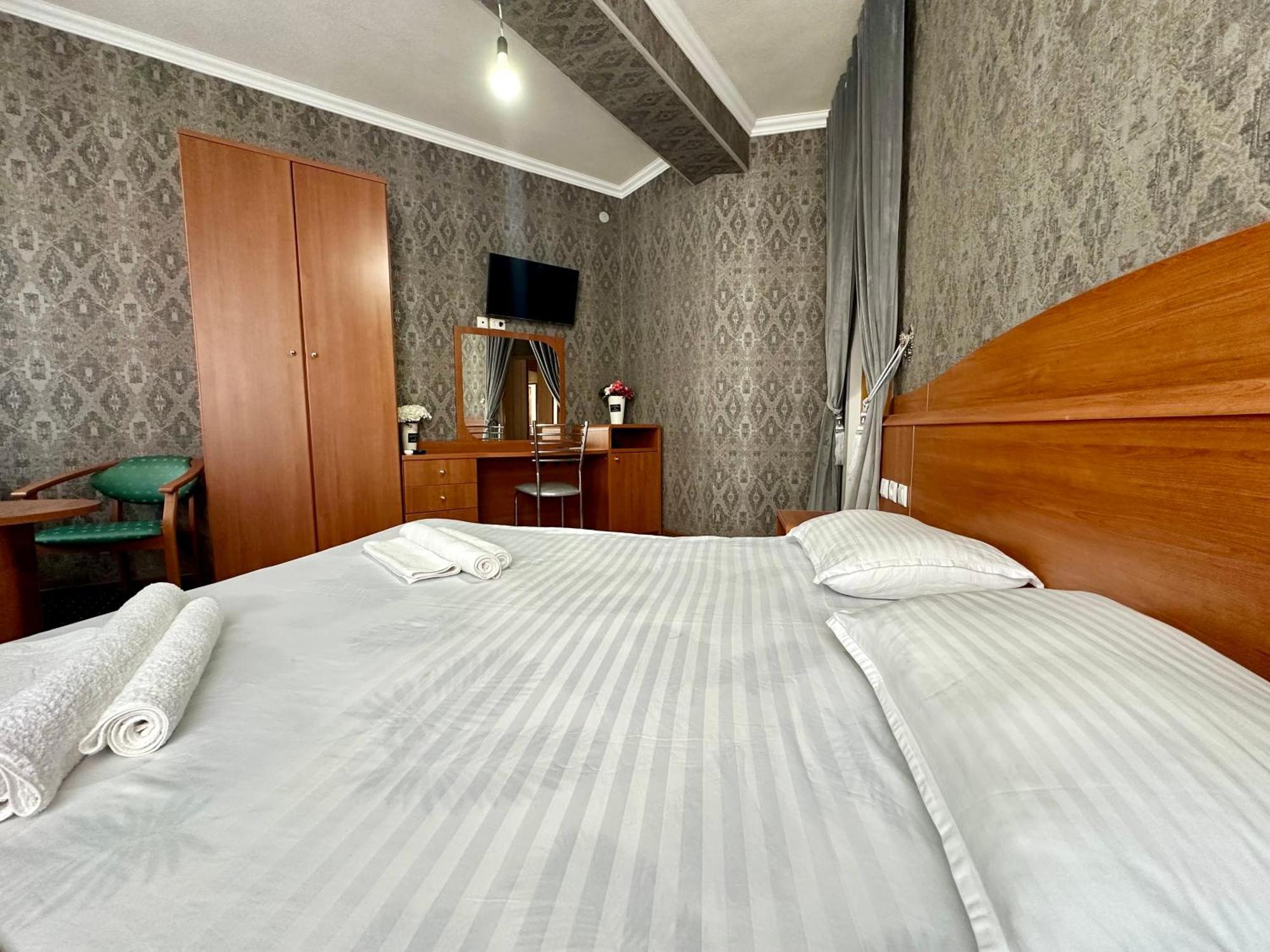 Comfort Inn Samarkand Exterior photo